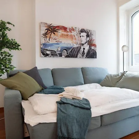 With Free Parking & Ac Tram To Center Appartamento Zurigo
